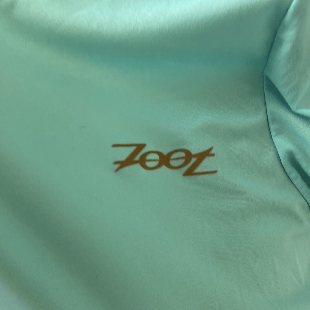 Zooz workout shirt . No tags est xs light aqua, mesh accents